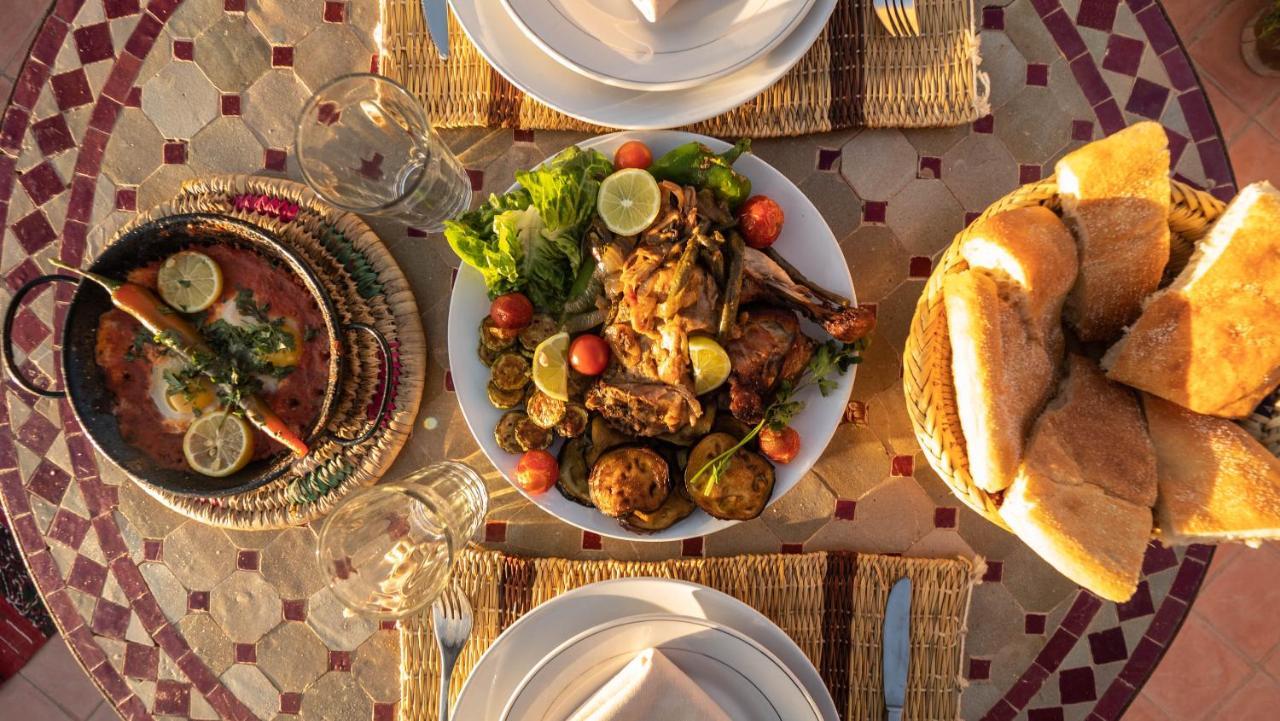 Dar Essalama Dades Akhendachou n'Ait Ouffi Luaran gambar